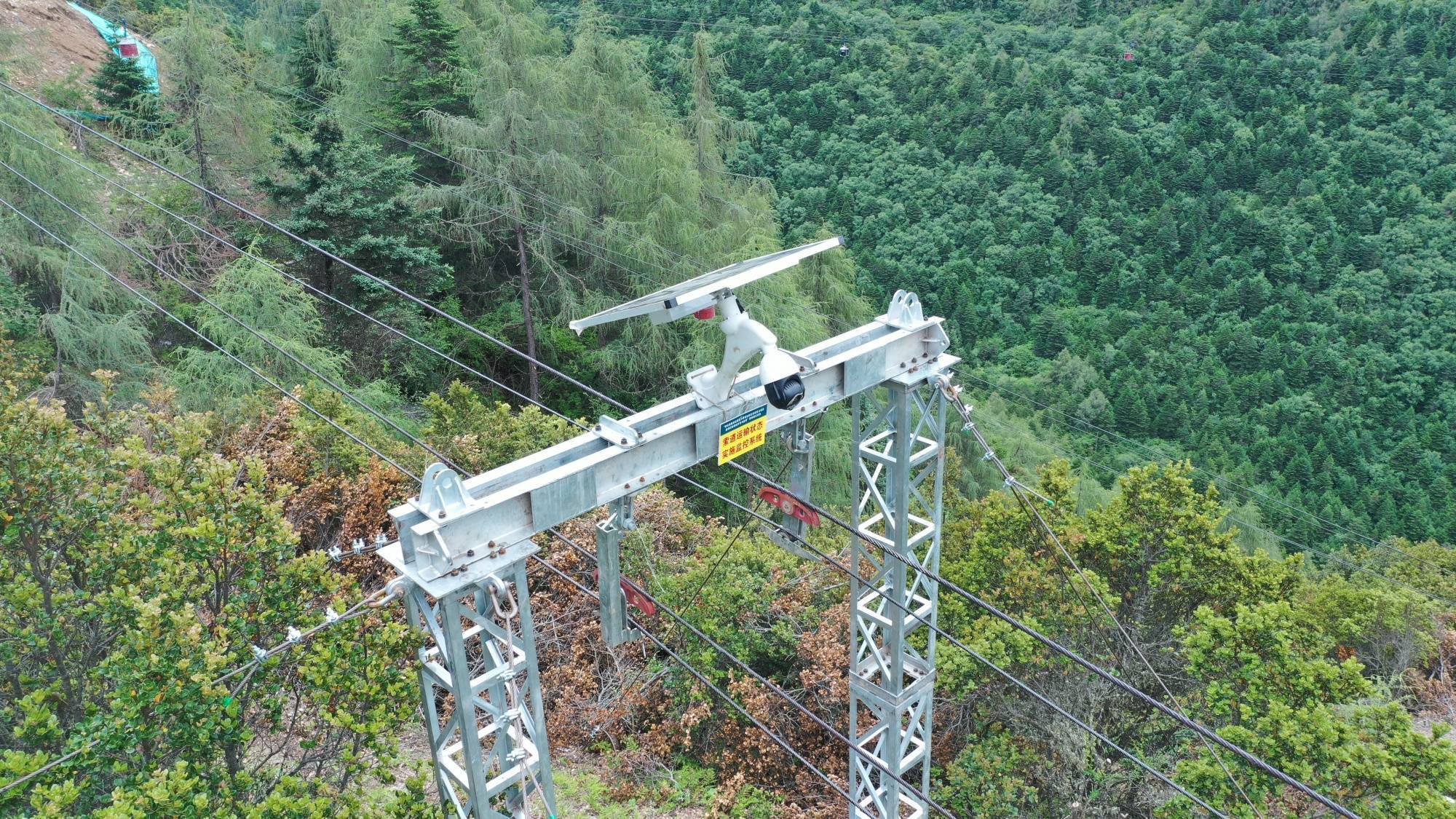 青海送变电创新索道运输技术助力特高压工程建设