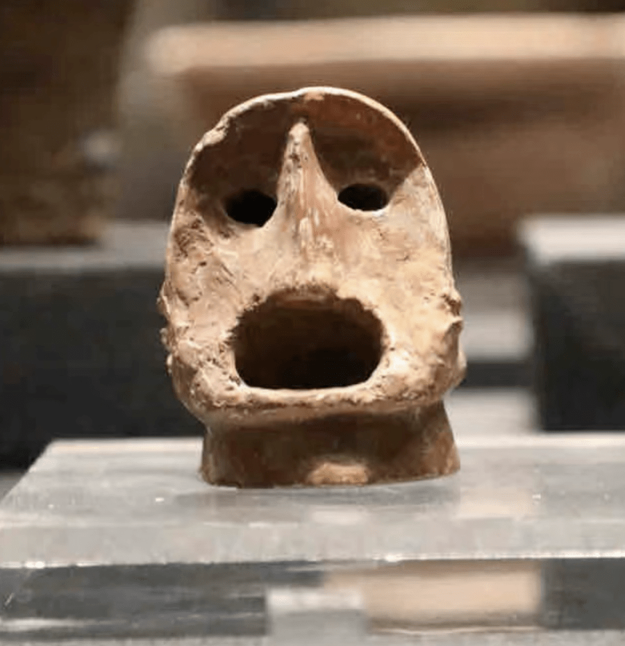 现在的人,都去博物馆里找什么?_文物_青铜器_陶俑