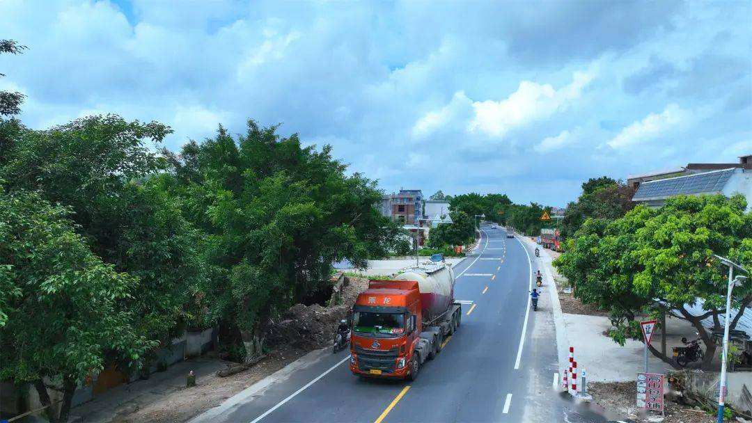 省道206线高山至梁屋段水泥路面中修工程完工_公路_良田镇_廉江