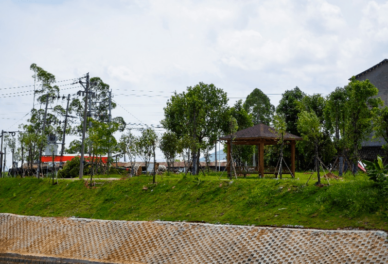 松板溪流域整治鱼鳞坝(建设中)溪口村"九牧·同心桥"(建设中)在大济镇