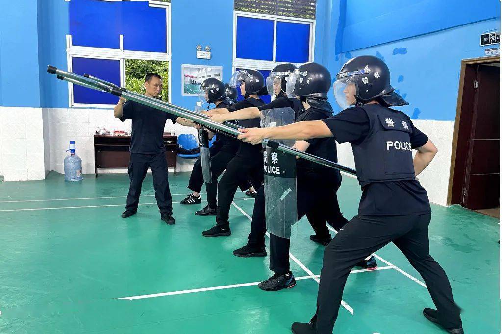 涪陵监狱:凝聚新力量 奋进新征程_工作_培训_警务