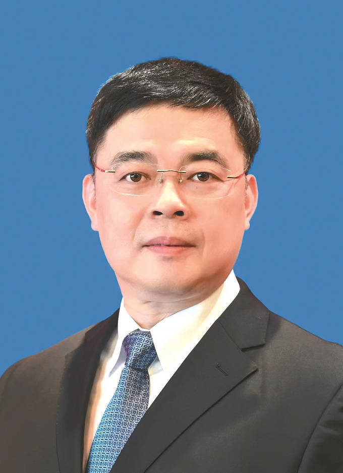 张忠同志有关信息