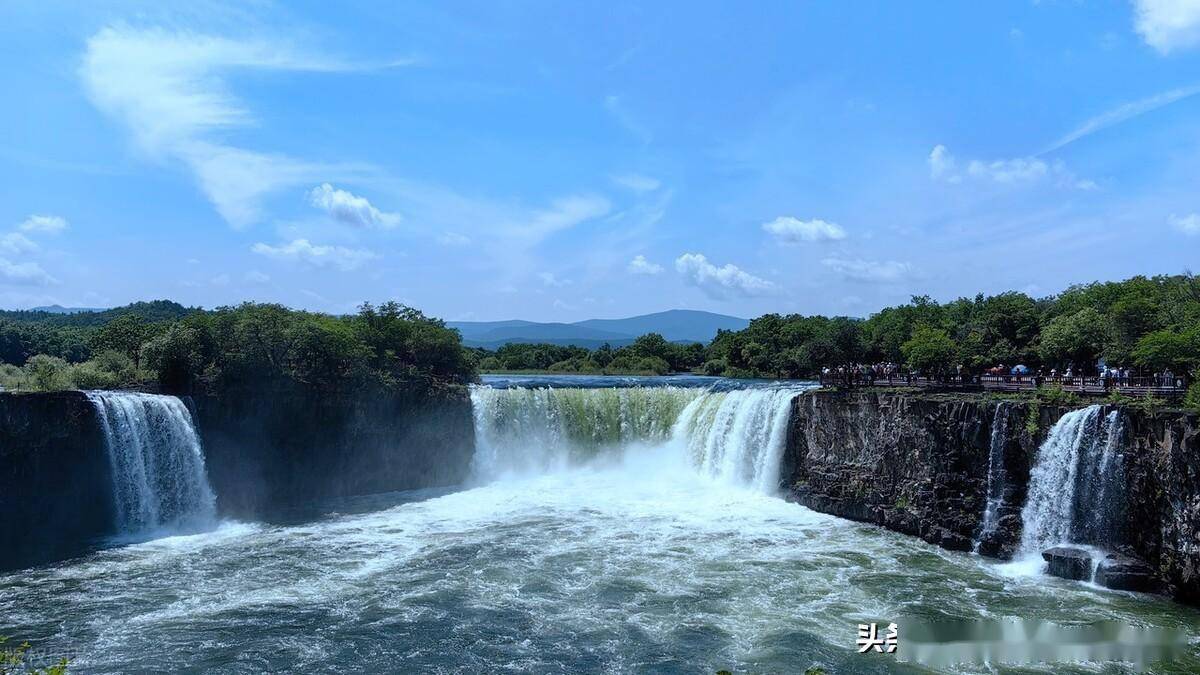 牡丹江镜泊湖照片图片