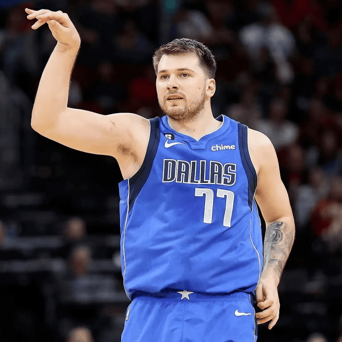 东契奇瘦了!生涯首次当选国家队队长!_比赛_减肥_体重