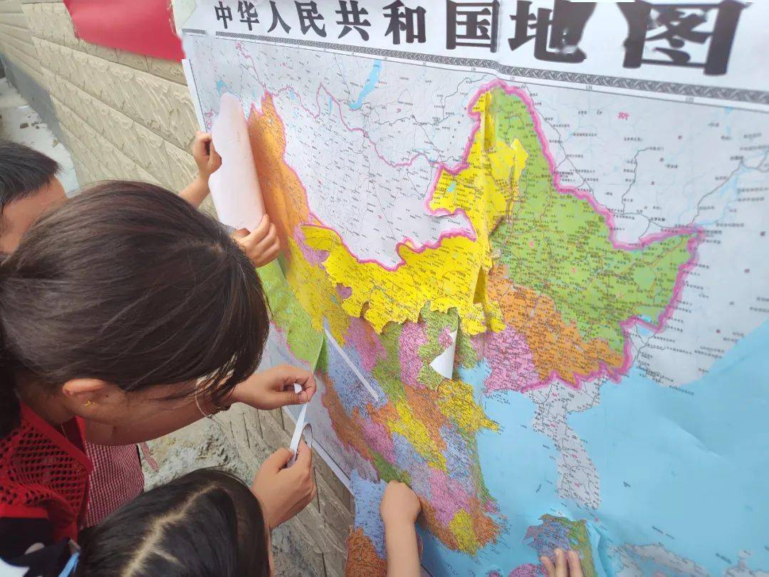 爱传万家"之趣味拼图科普活动_小朋友们_祖国_中国