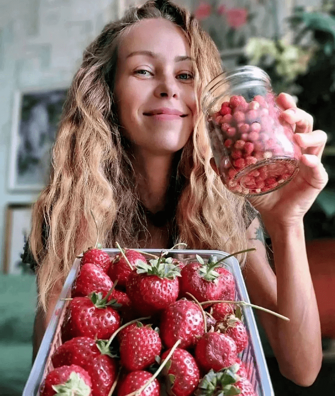 "_詹娜_饮食_水果