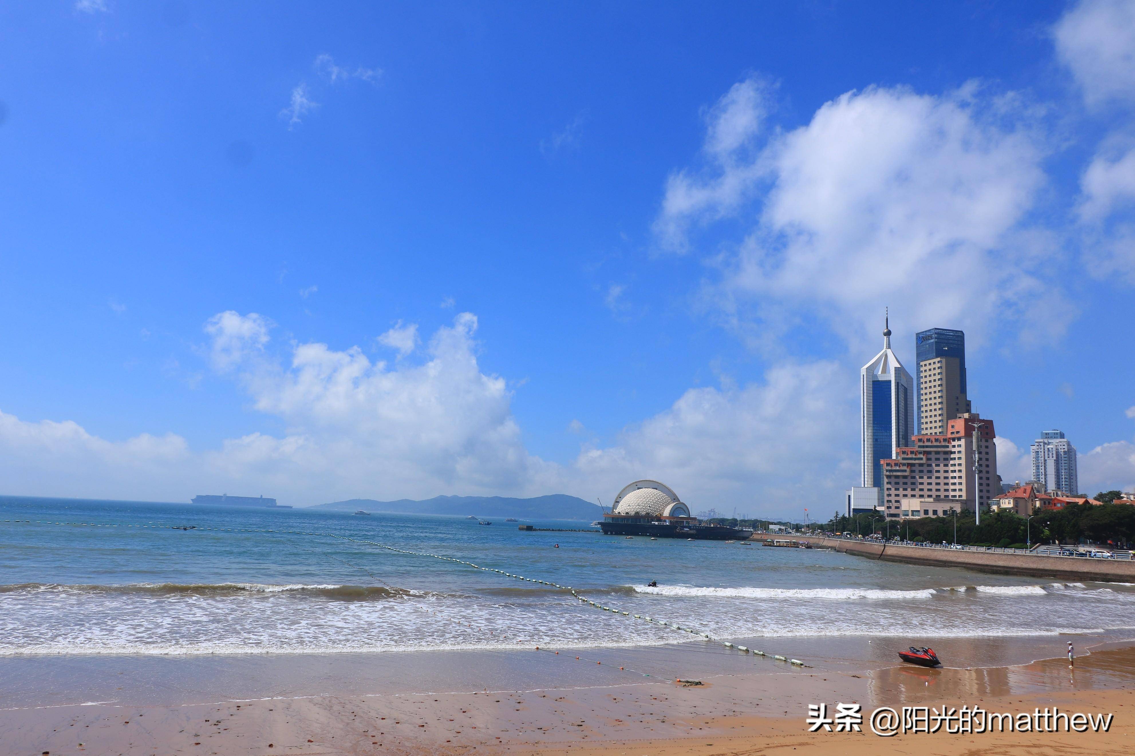 海滩风景说说图片