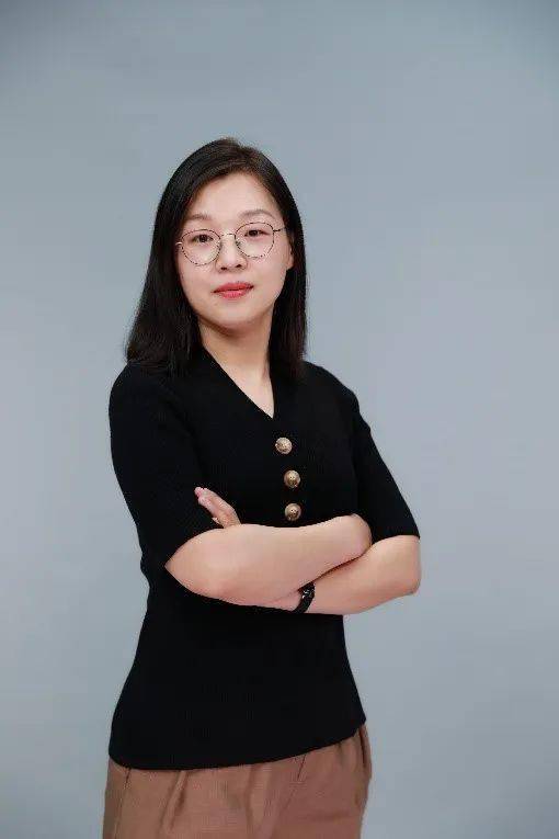 国际学院的王萍萍老师,以勇当推进农业农村现代化的"新青年"为理想和