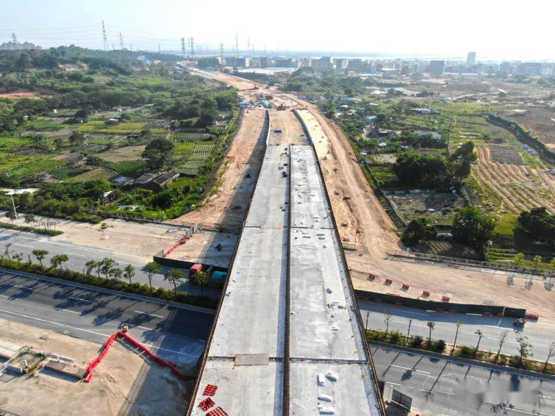 据悉,汕南大道(潮阳段)一期工程是市,区重点建设项目,是贯穿汕头市