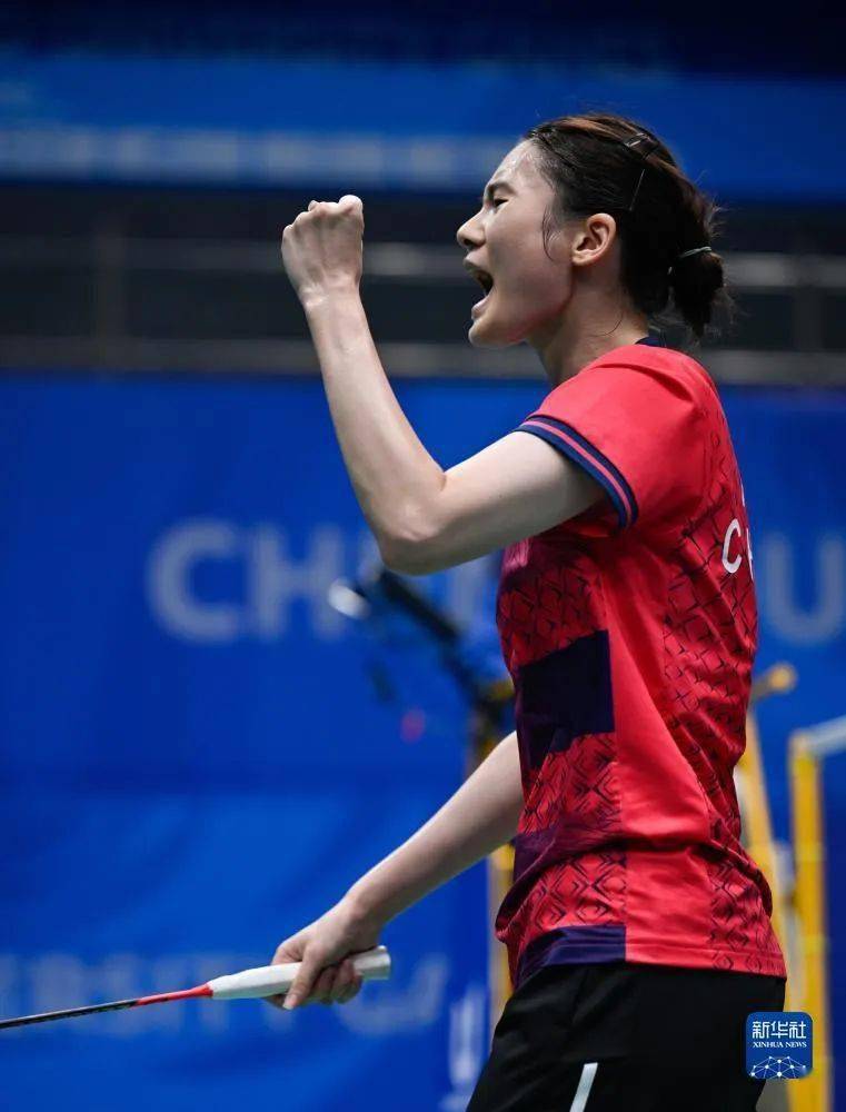 中国队提前锁定羽毛球男,女双打金牌丨成都大运会_半决赛_组合_夏玉婷