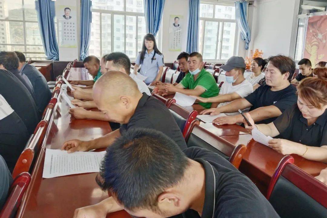 【"三抓三促"·主动创稳】岷阳镇市场监管所召开岷县城区计量器具使用