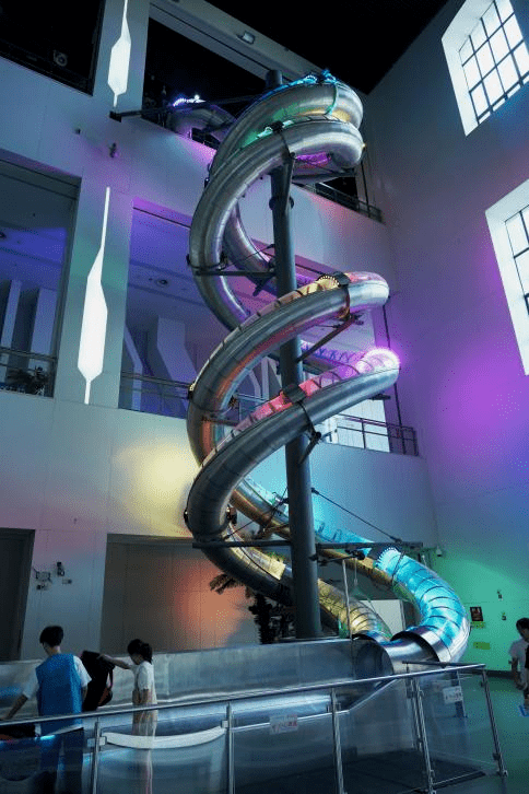 潮州市工作委员会联合主办,活动通过组织少先队员实地走访博物馆,科技