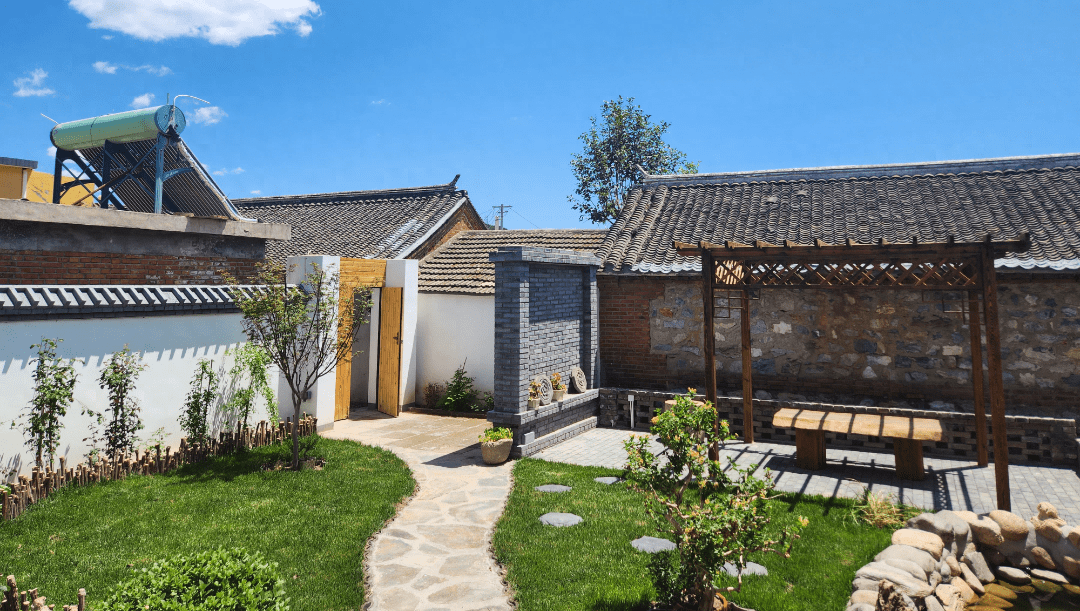 李子柒已消失近两年,但李子柒式的乡村生活却在北京郊区兴起_院子