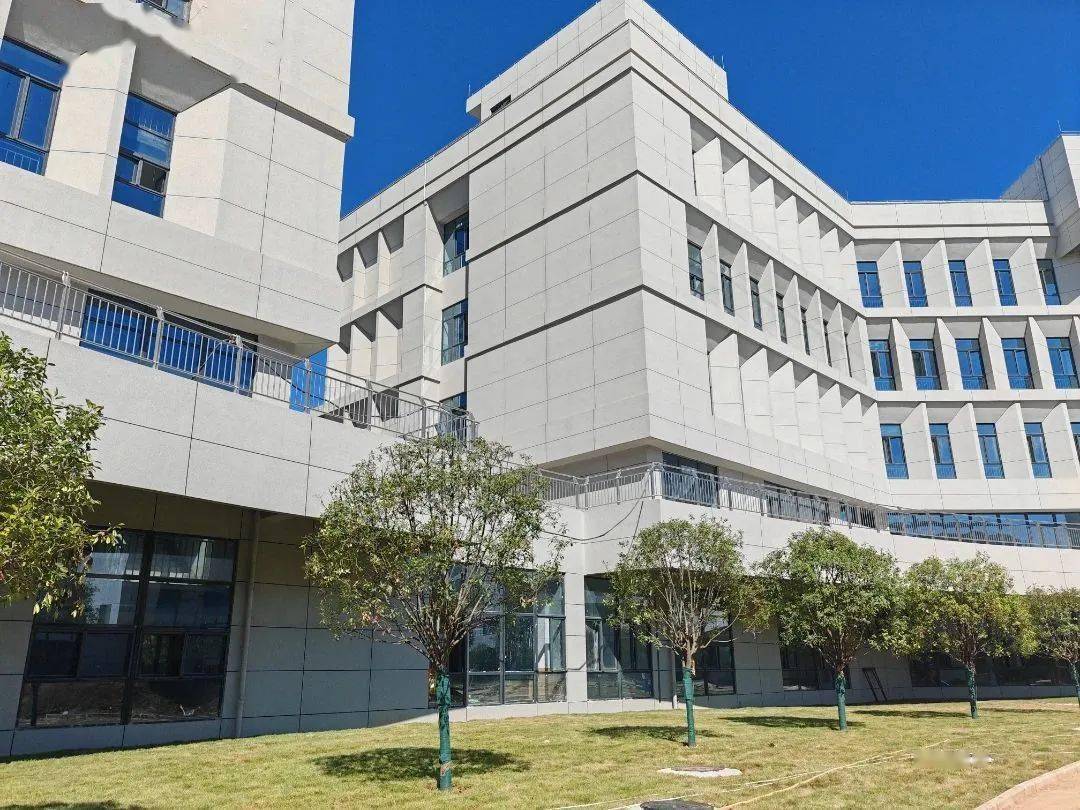 新校区 新跨越 | 陕西交院通远校区"使用手册"·建筑与名称篇_师生