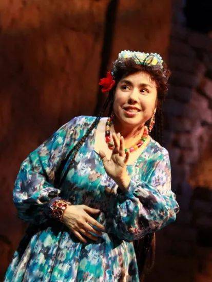 中国夜莺 | 世界级女高音歌唱家迪里拜尔即将献唱龙城!