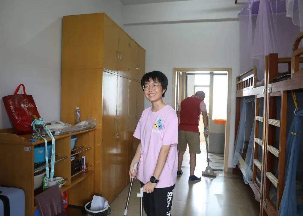 "求进"视线丨萌新say hi~在无锡一中的第一天