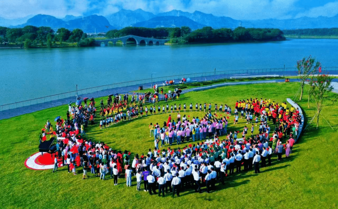 杨玲玲表示,接下来,天台县将不断培育壮大水动能,提升水颜值,挖掘水