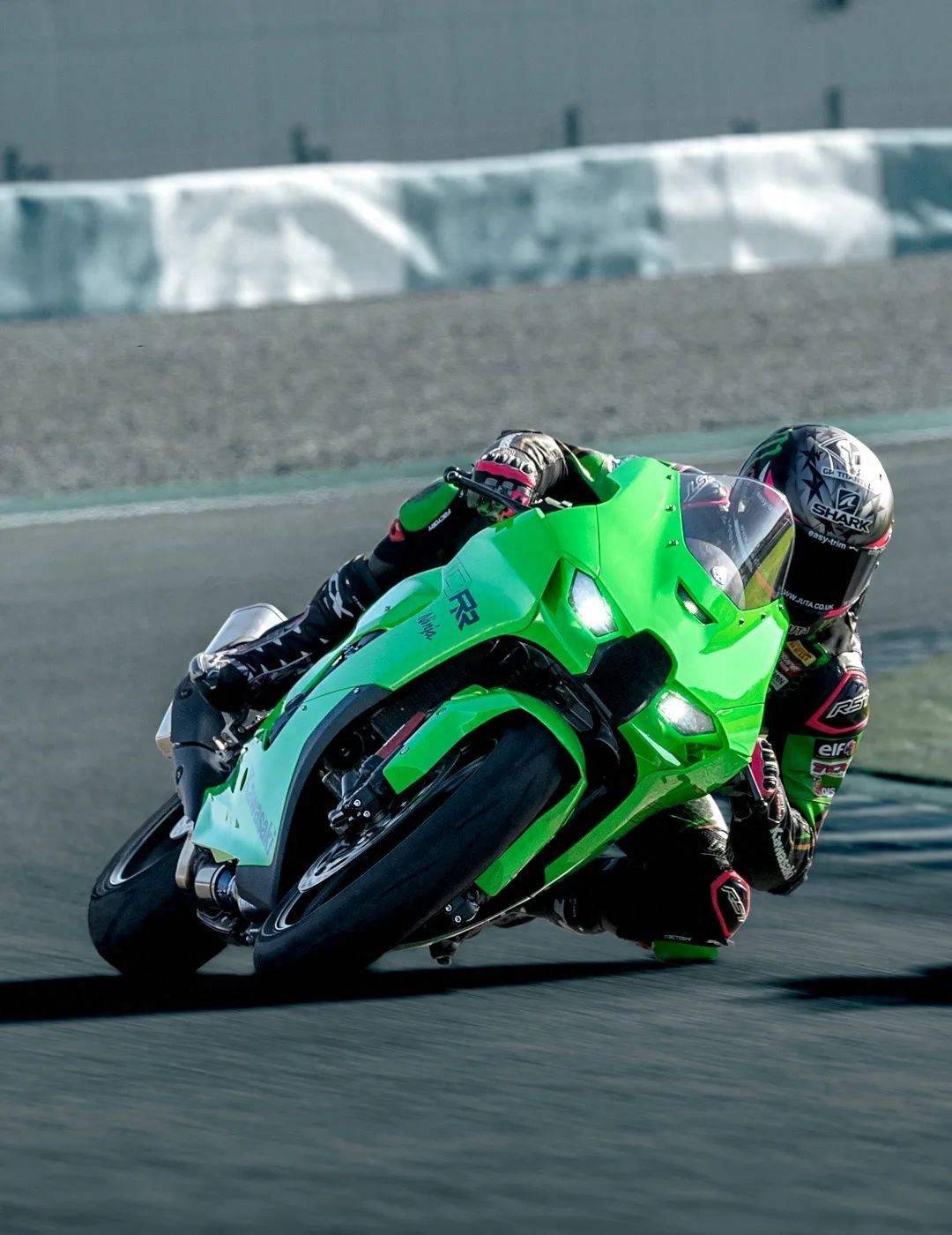 王者出击,川崎ninja zx-10rr来了!