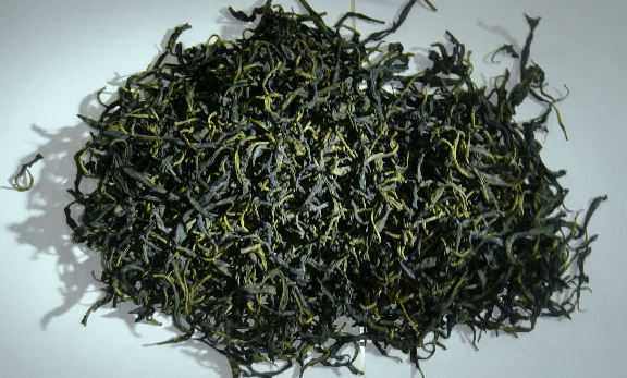 【舌尖上的广西】平乐石崖茶——峭壁灵芽 茶中珍品_茶叶_种植_研究