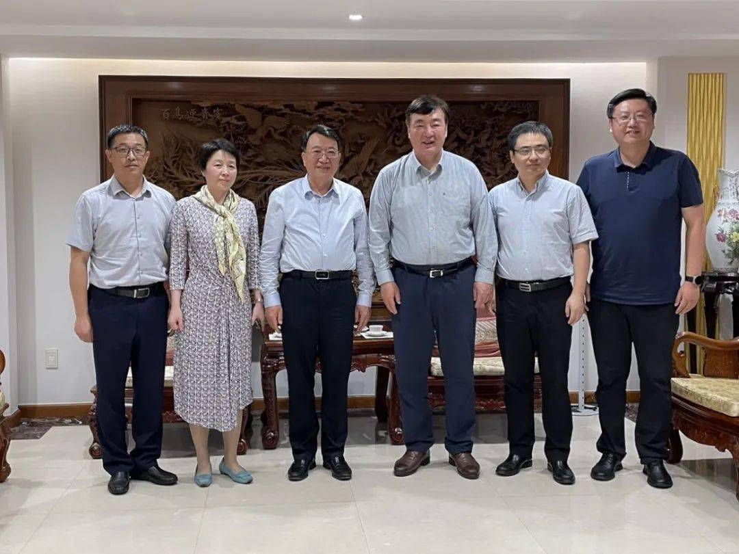 邢海明大使会见合肥市市长罗云峰_合作_发展_中韩