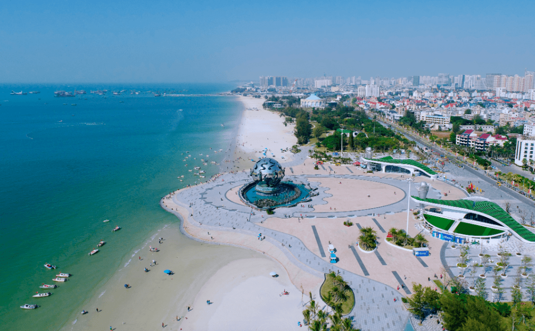 1-8月份约3900万!_旅游_银滩_度假区