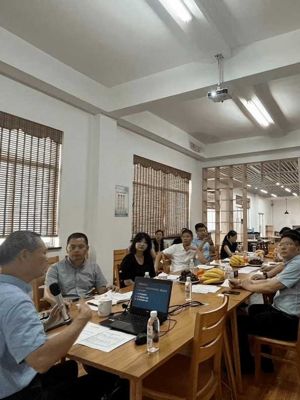 领航班初中组导师许昌良走进柯城区兴华教育集团书院中学,衢江锦绣