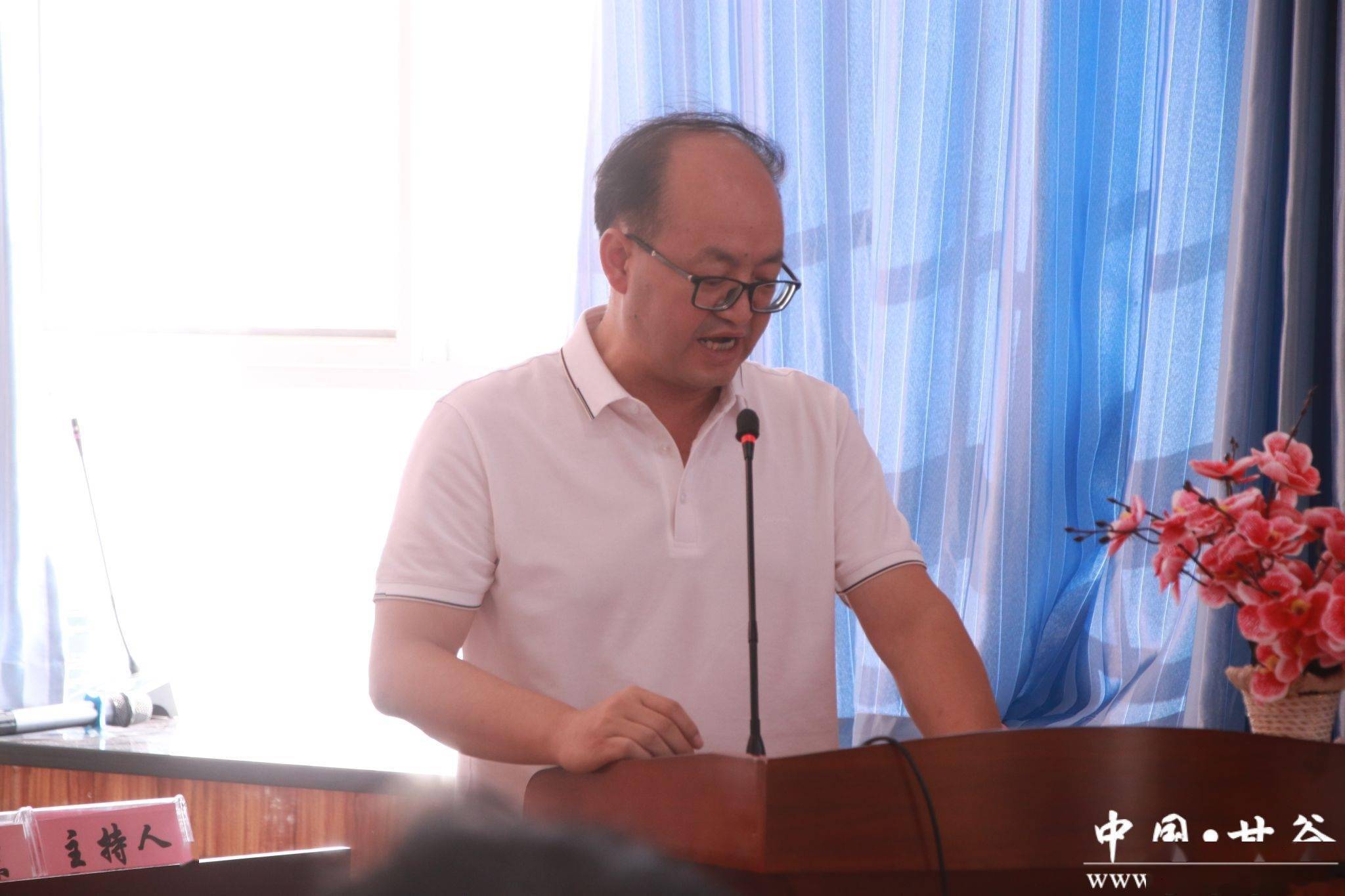 甘谷县中小学生文学类社团活动启动仪式暨首期专题讲座在康庄中学举行