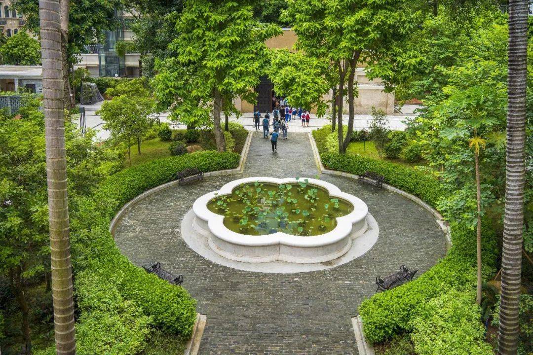 越秀之美,在对称!