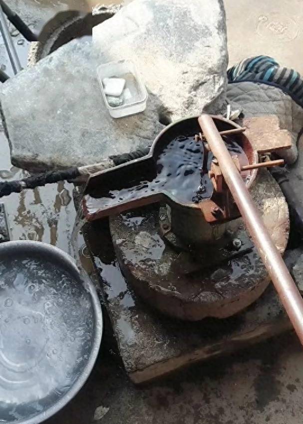 许昌老乡,你还知道啥是"压水井"不?_钢管_水泵_学得叔