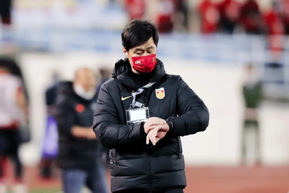 "足球先生"范志毅:抡裁判,怼国足,暴脾气的背后却是暖心大叔_影响