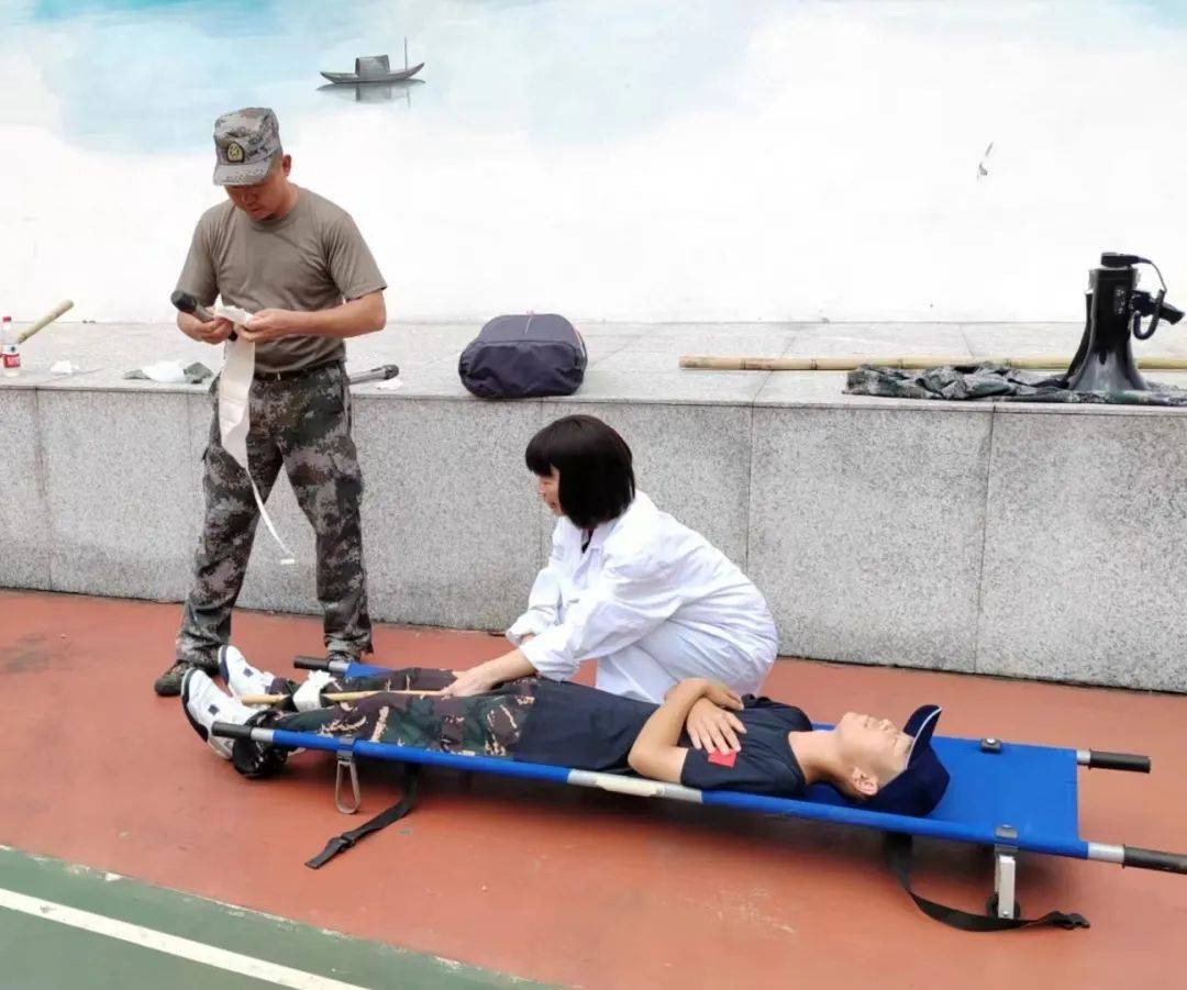 筑牢安全线 平安新学期|临海中学开展校园安全教育活动_工作_检查