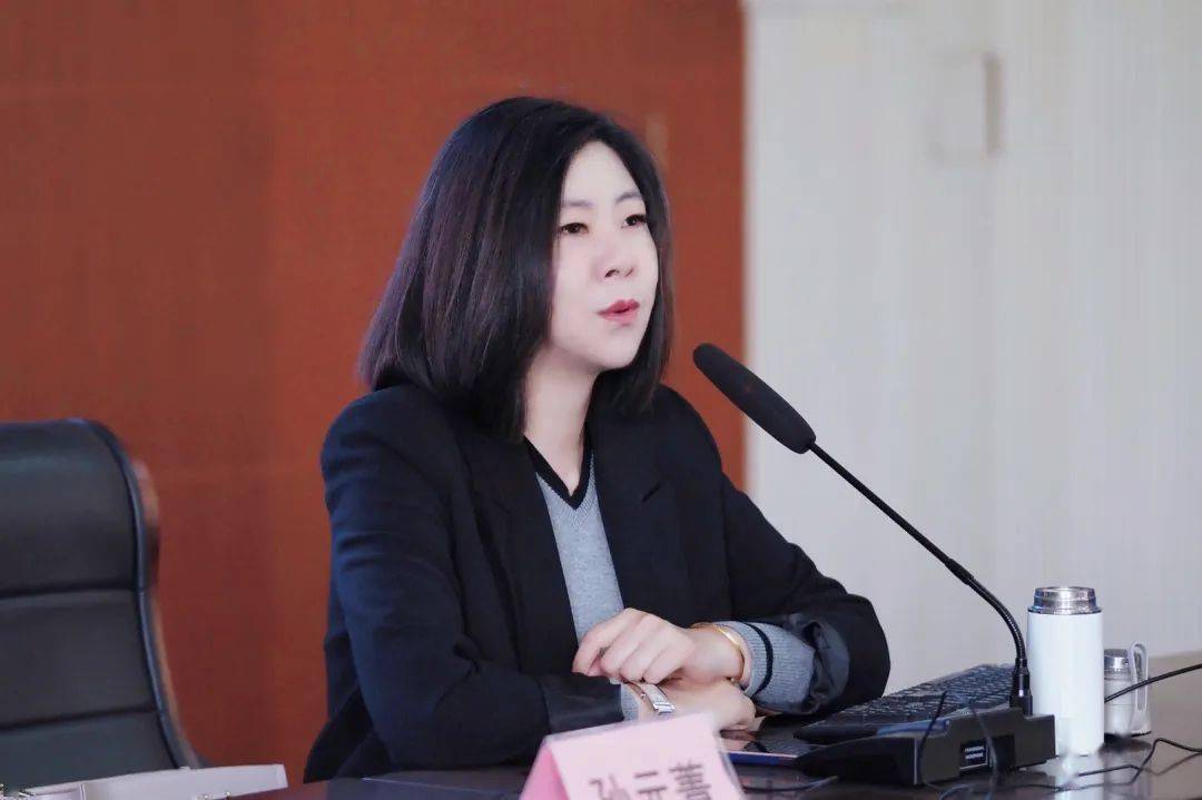 嘉善高级中学七位老师在嘉善县庆祝第39个教师节表彰大会上获表彰