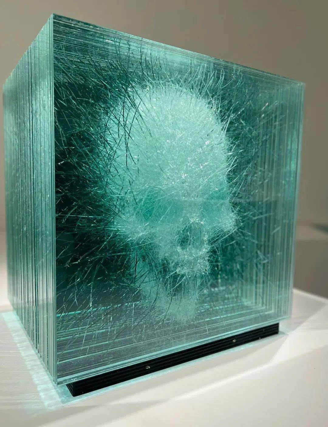世界十大玻璃艺术家图片