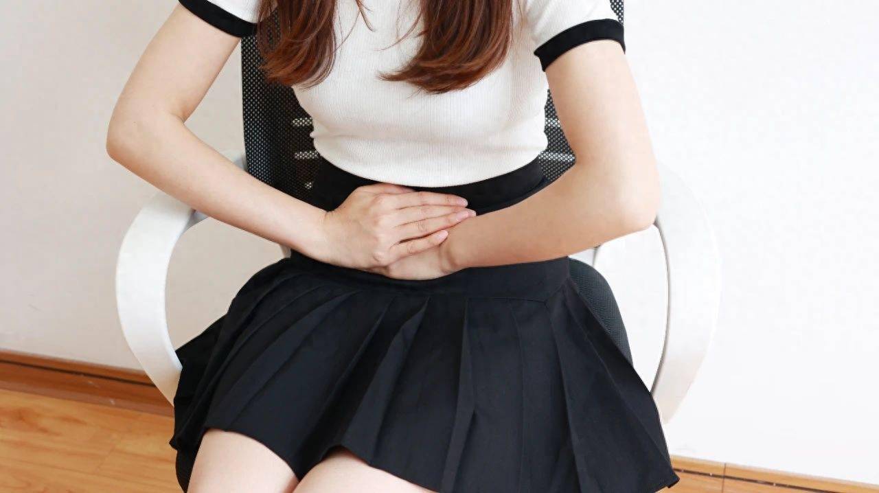 雌激素旺盛的女性,身体会有明显信号,别害羞,若你都占值得高兴_规律