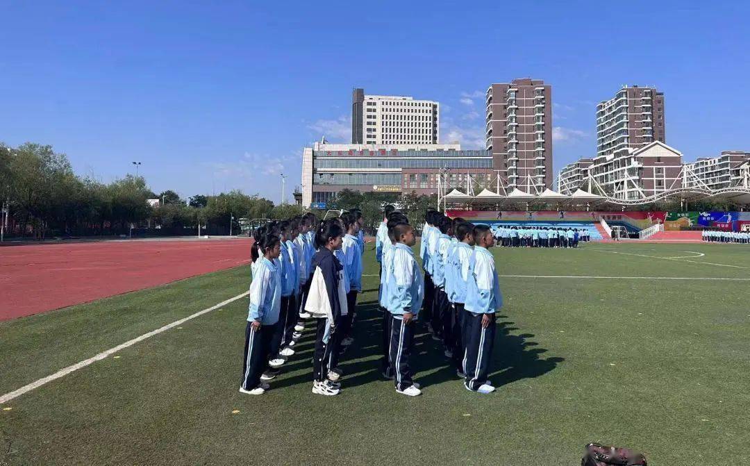 【双减多元拓展篇】 青春"初"见,焕然"一"新 |东胜区华研中学2023级