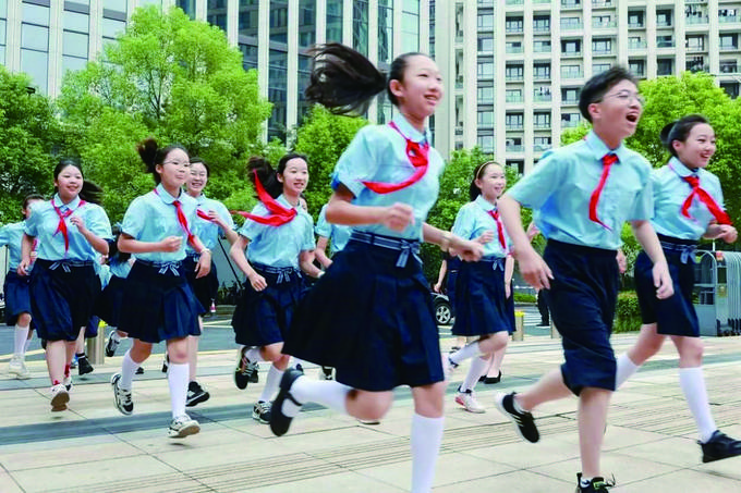 最美开学季 筑梦远航时_校服_文化_校园