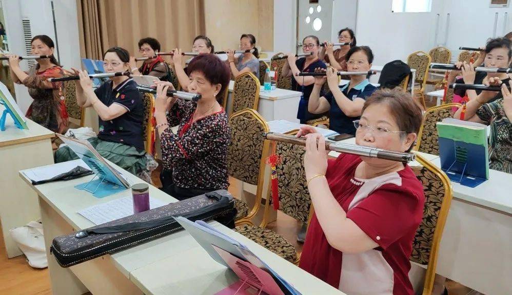 盐城乐道老年文化大学秋学期开学第一课!_声乐_教学_舞蹈