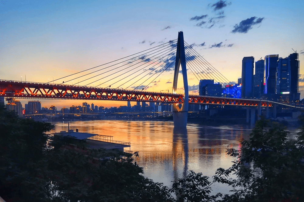 中国最美公路 | 千厮门嘉陵江大桥:充分融入重庆山水,尽显"山水城桥"