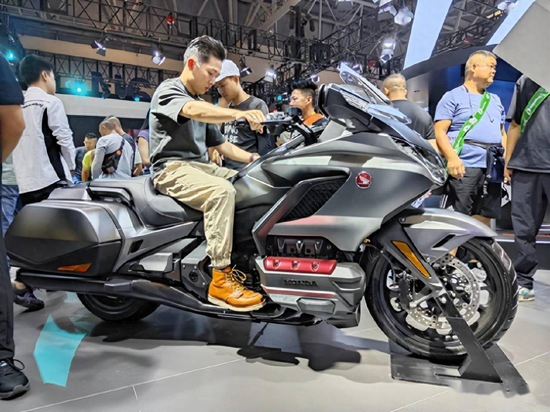 本田之翼再度绽放第21届中国摩博会_车型_旅行_摩托车