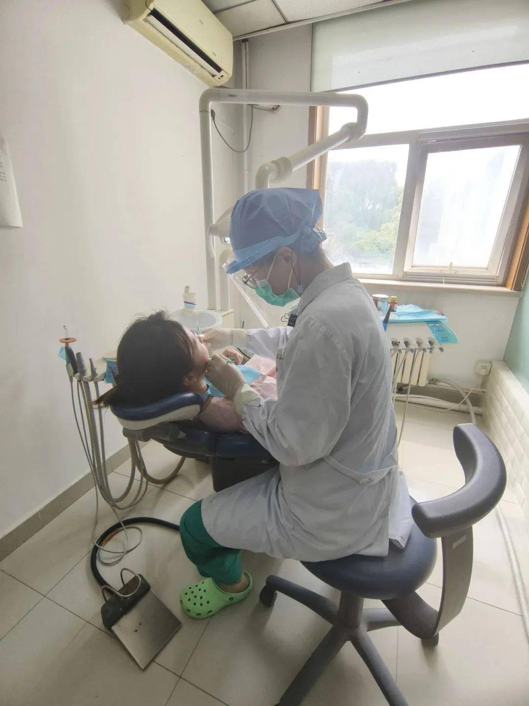 2,局部及全口义齿的设计及制作,冠桥及嵌体的设计和预备;3,超声洁牙术