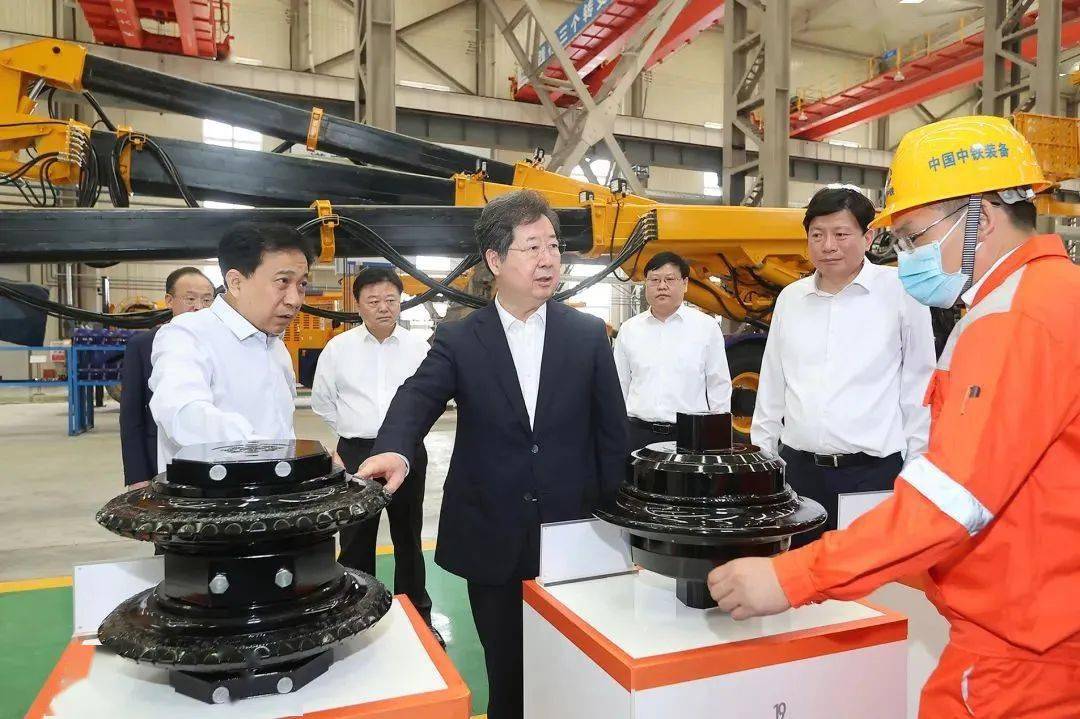 省委书记楼阳生到新乡调研中原农谷建设_创新_种业_活动