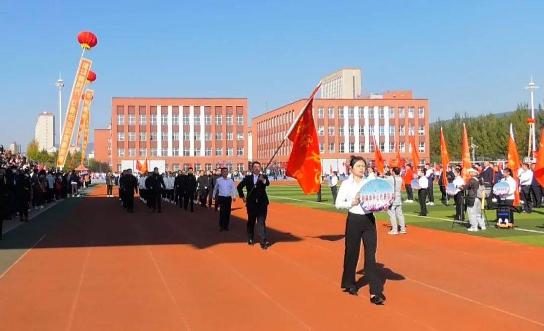通化县第六届全民运动会:通化县融媒体中心斗志昂扬 喜获佳绩_女子