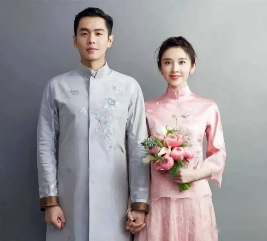 唐艺昕近照:是怀二胎还是光线的魔力?_感情_张若昀_肚子
