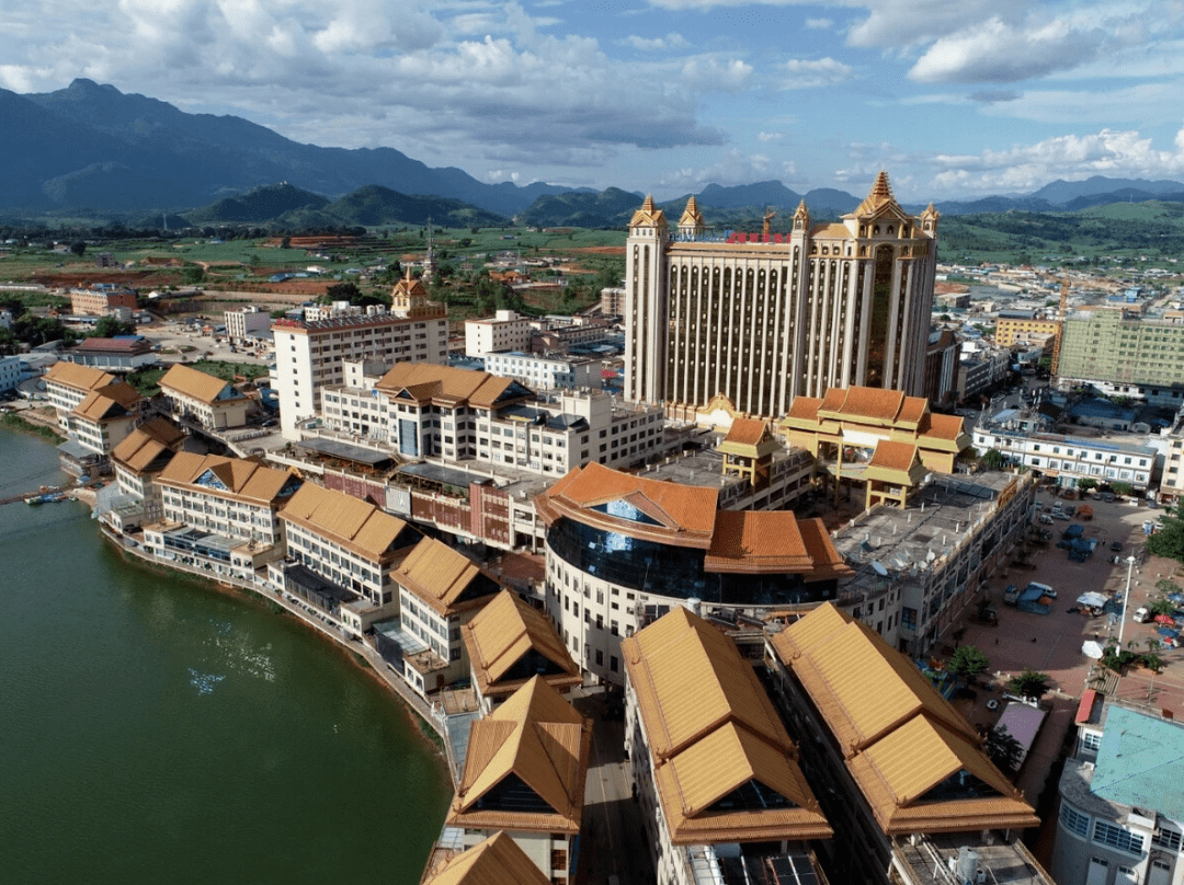 缅北女魔头魏榕的"双面人生":看似人间美女,实则世间恶魔_缅甸_生意人