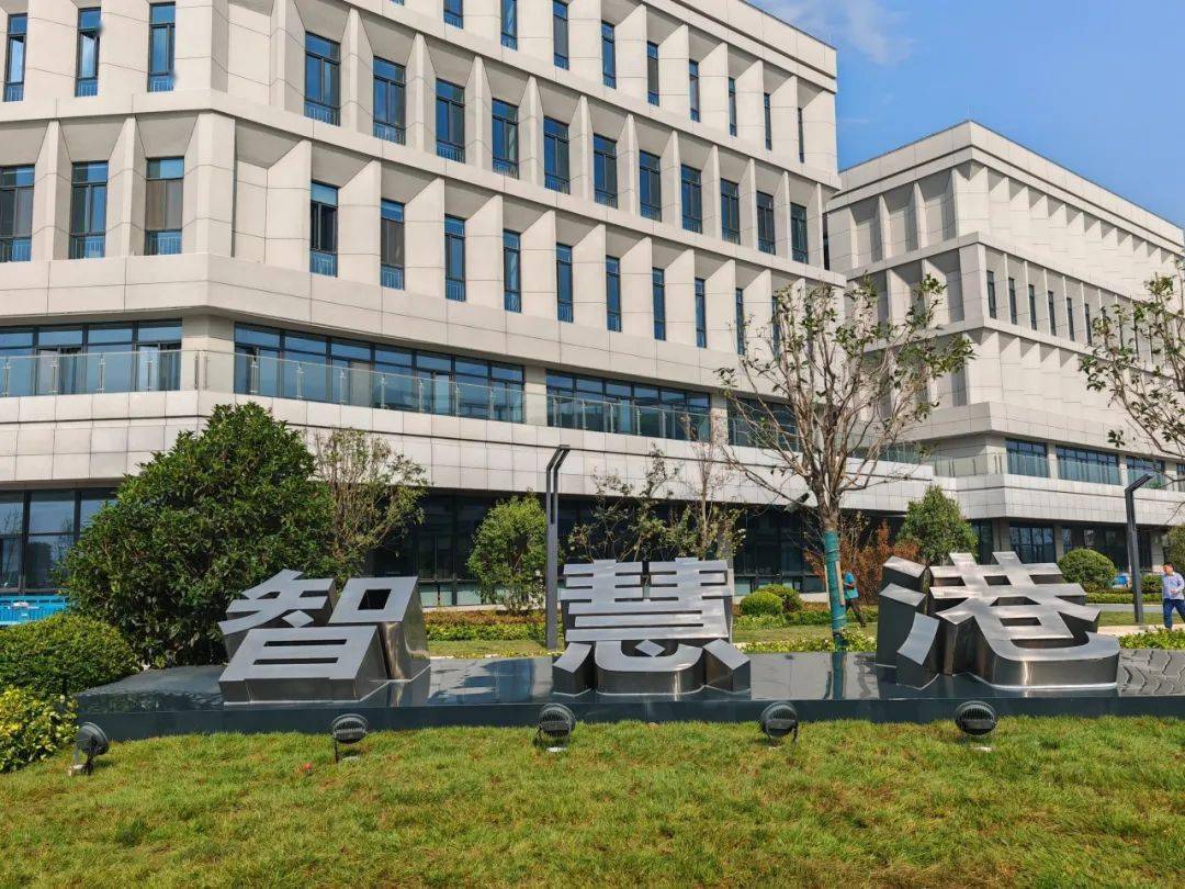 陕西交院关于征集通远校区教室壁挂书画作品的通知_内容_校友_附件