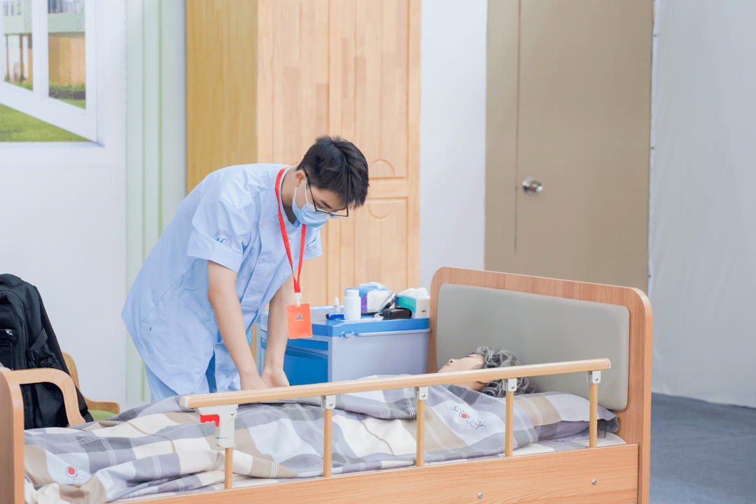 展青春风采 用技能报国——江西省养老护理员职业技能竞赛纪实