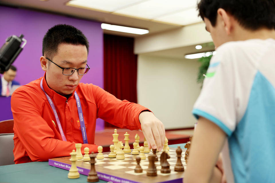 韦奕夺得杭州亚运会国际象棋男子个人金牌_比赛_选手_中国