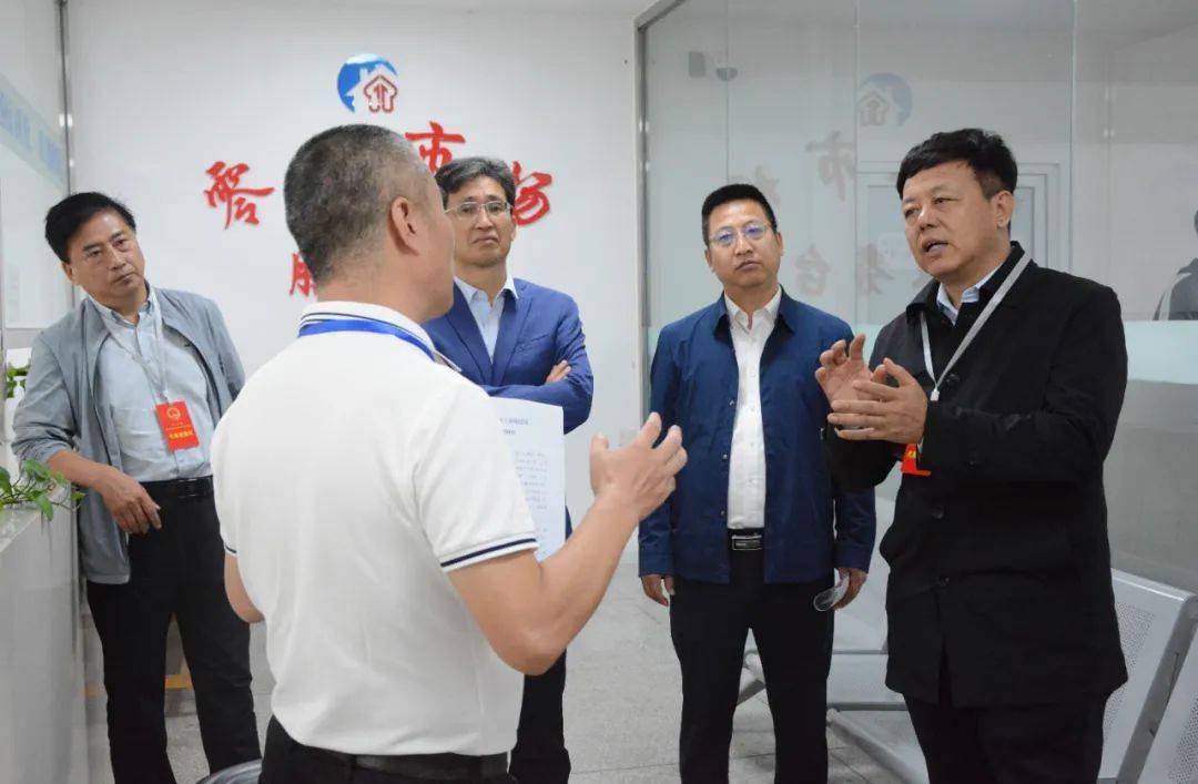 榆次区人大常委会开展全区劳动就业保障工作情况专项视察