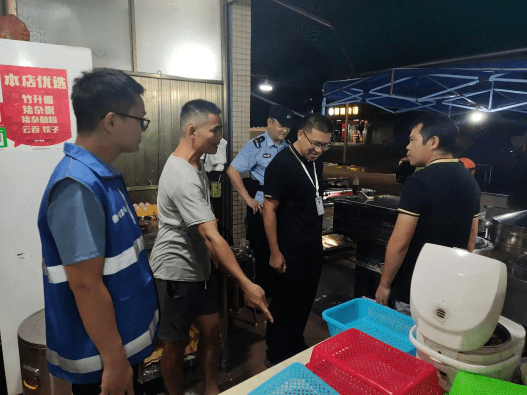 佛冈县委县政府各级领导带队开展节前消防安全检查，守稳筑牢消防安全防线