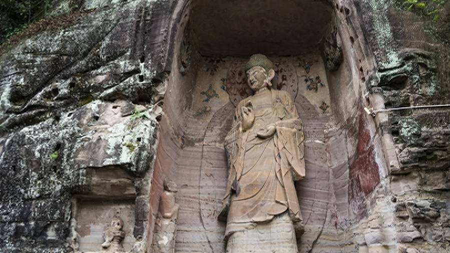 “石窟”四川安岳：千年石窟的守护与传承